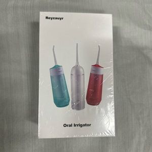 Reyzauyr Water Flosser 160 ML Tanks 3 Modes 2 Tips!!!